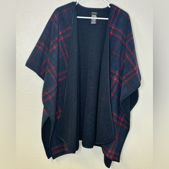 Ike Behar Plaid Women's Wrap(Navy/Red,One size) - Picture 4 of 7
